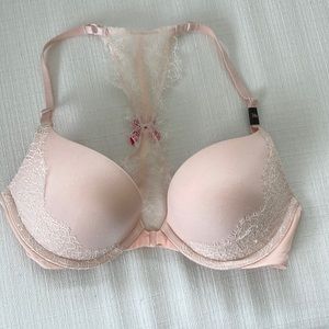 Victoria’s Secret Very Sext Push Up  front closure bra 34 B